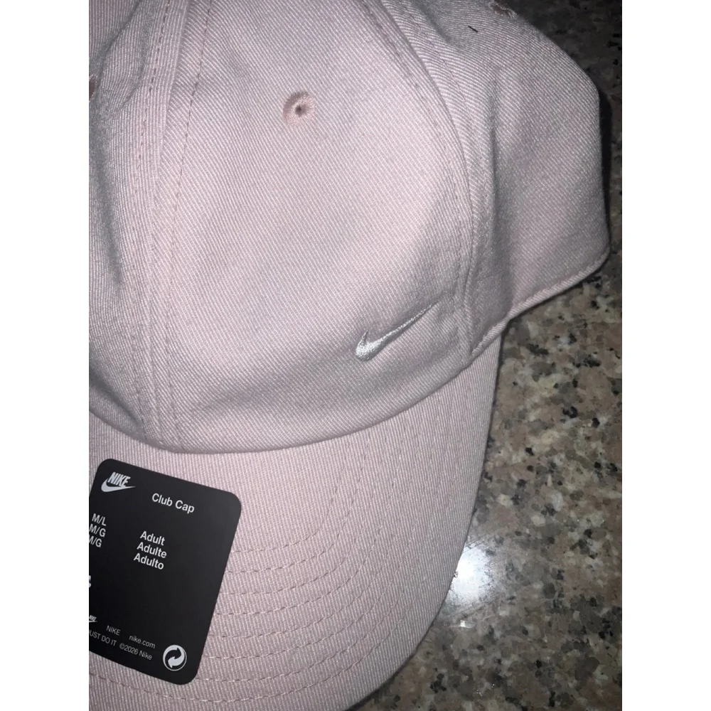 Pink Nike Club Classic cap